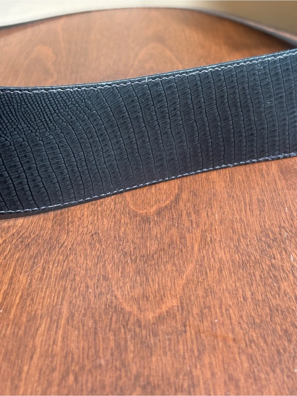 Vintage 90s Wide Black Lizard Embossed Leather Belt